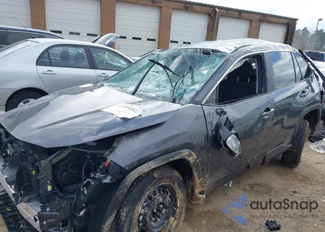 2024 Toyota Rav4 Le z USA, uszkodzony, nr VIN 2T3K1RFV7RC277770